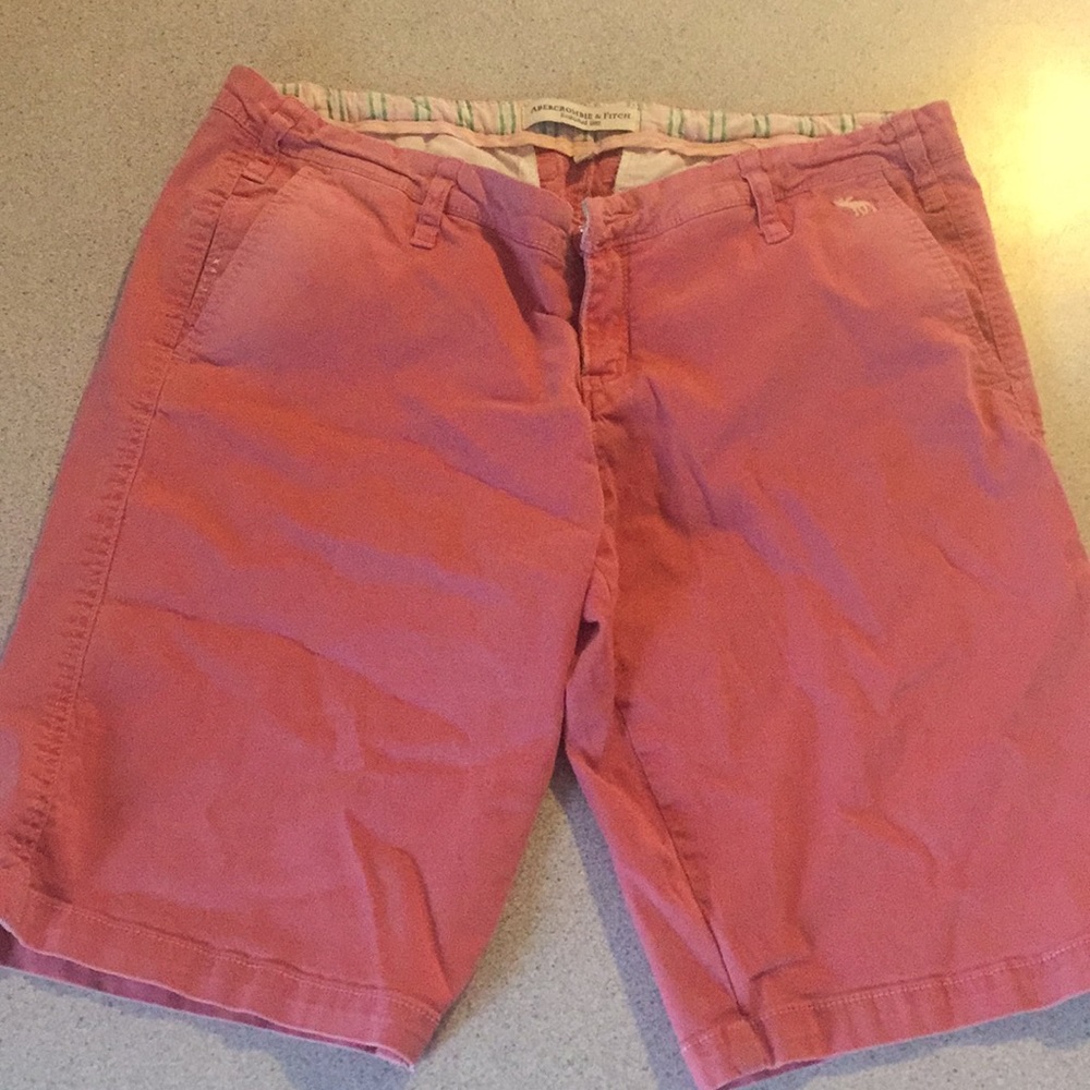 These have been hardly worn- smoke free home.